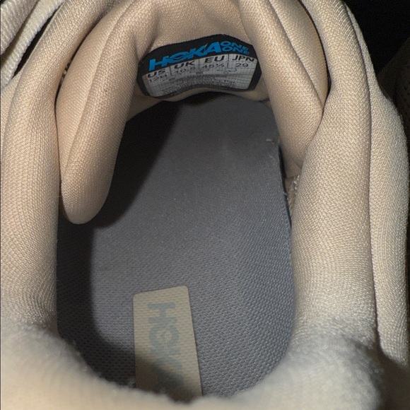 Hoka Bondi 8’s Women's Cream & Tan Running Sneakers - Size 12B - Picture 6 of 9